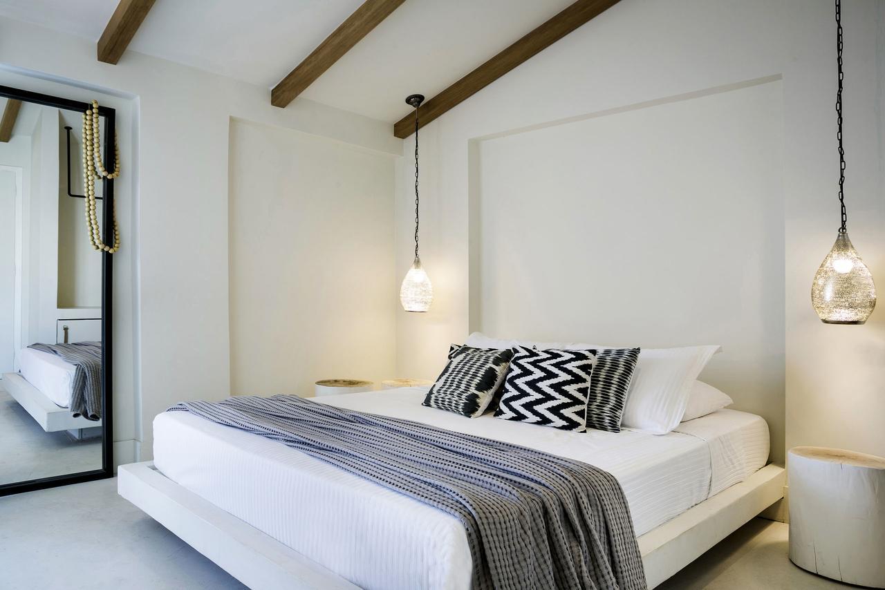 Superior Double Room with Side Sea View
